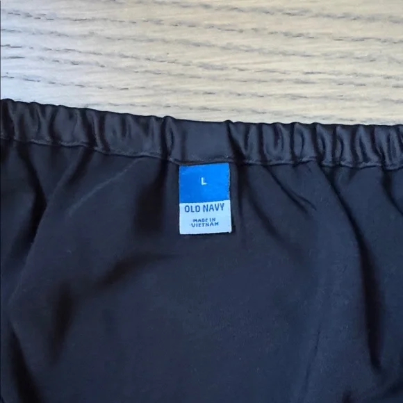 Great condition black slip skirt - Picture 2 of 6